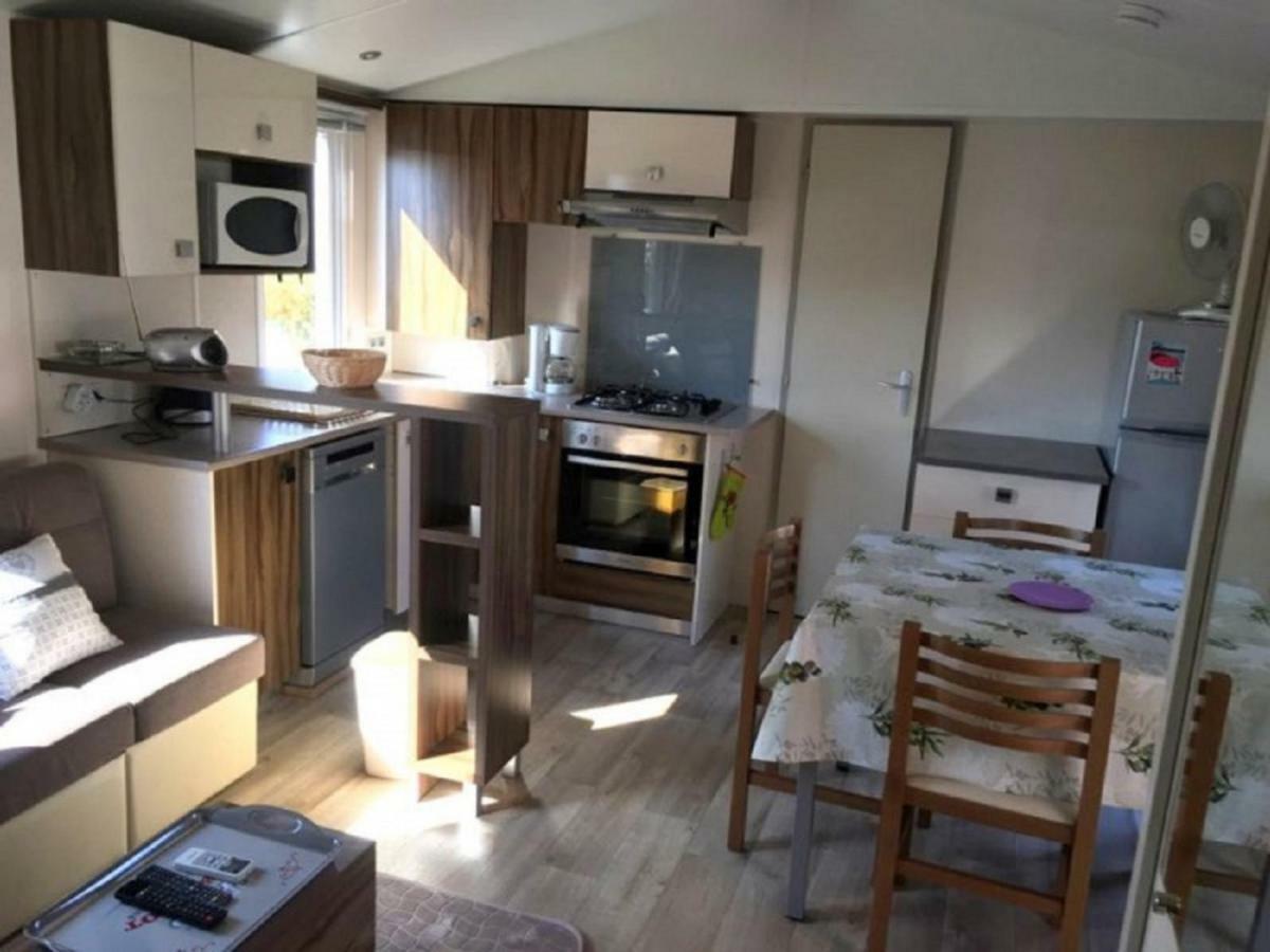 Mobile Home Ht De Gamme Climatise Dans Le Camping **** De La Reserve Gastes Exteriör bild