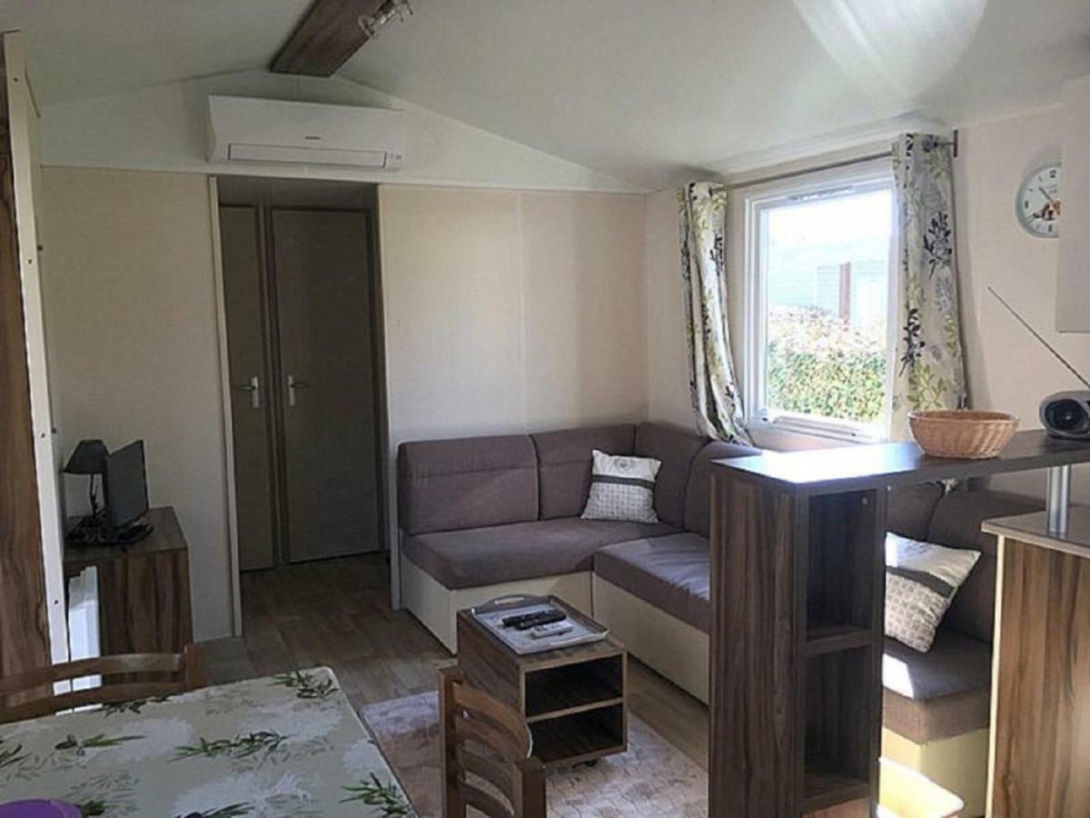Mobile Home Ht De Gamme Climatise Dans Le Camping **** De La Reserve Gastes Exteriör bild